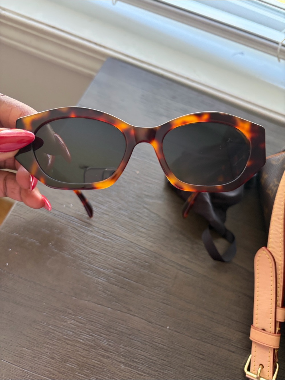 Celine Triomphe Oval Sunglasses - Tortoise Brown with Gold Logo - Picture 4 of 8